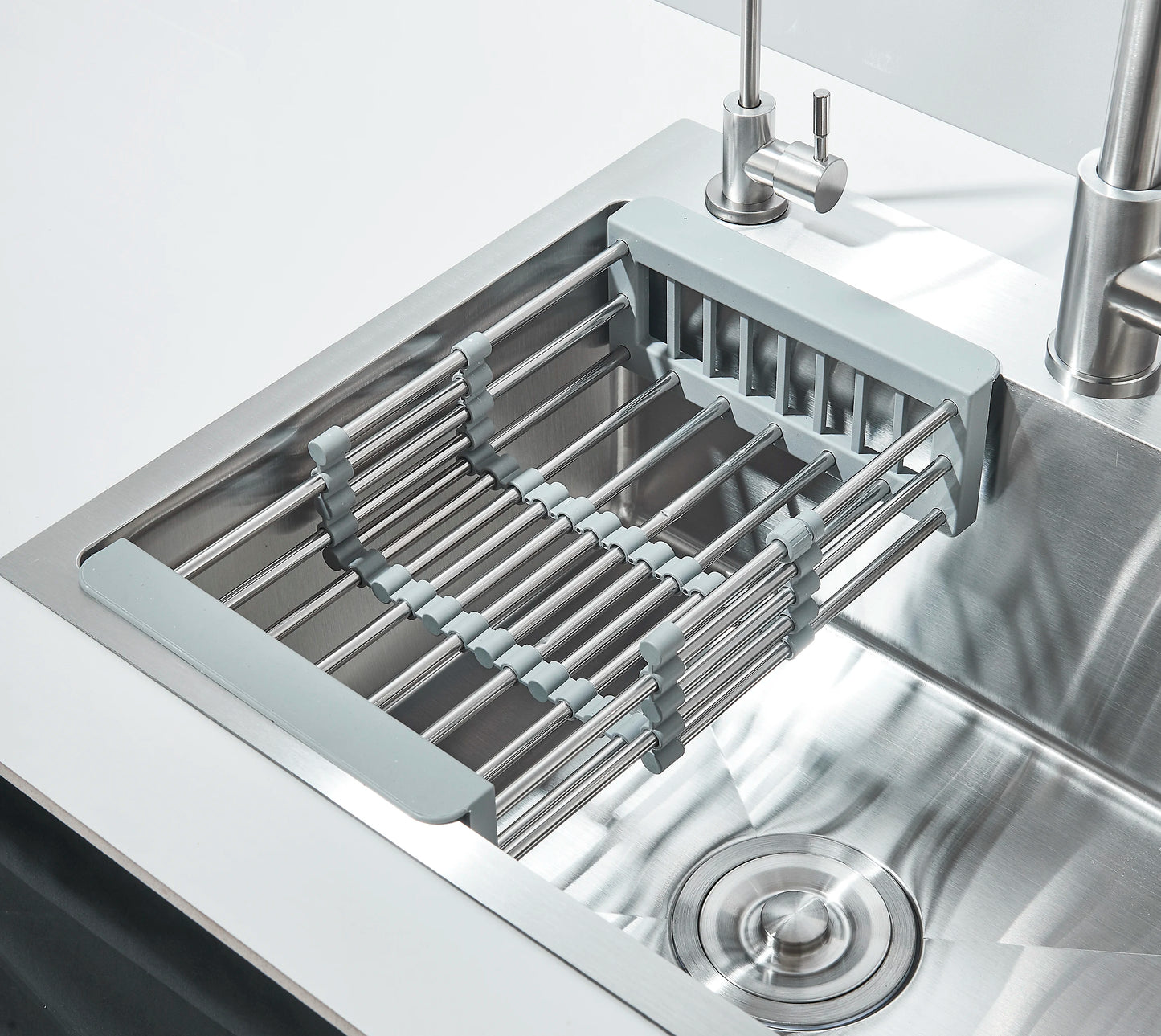 MYQualife Stainless Steel Kitchen Sink With Faucet And Soap Dispenser